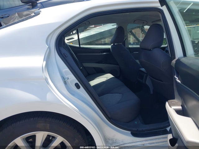 44933182 :رقم المزاد ، 4T1C11AK2RU843215 vin ، 2024 Toyota Camry Le مزاد بيع