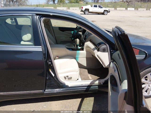 2007 Lexus Ls 460 მანქანა იყიდება აუქციონზე, vin: JTHBL46F475036840, აუქციონის ნომერი: 44933184