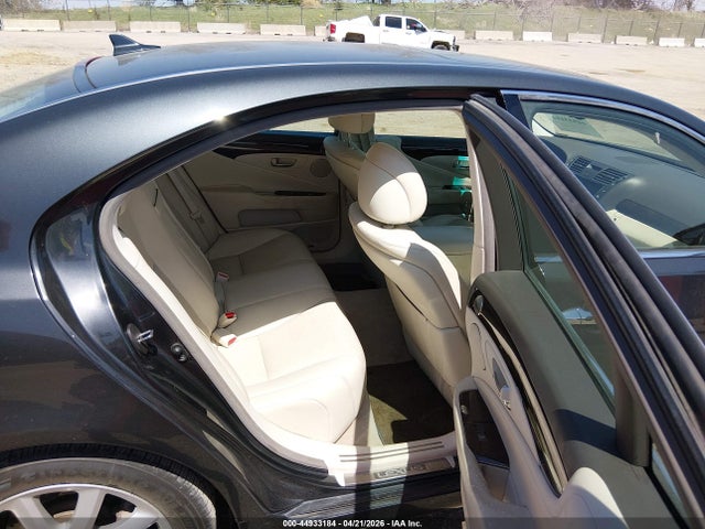 2007 Lexus Ls 460 მანქანა იყიდება აუქციონზე, vin: JTHBL46F475036840, აუქციონის ნომერი: 44933184