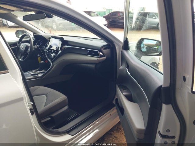 Toyota CAMRY LE 2023 4T1C11AK9PU106879 Image 5