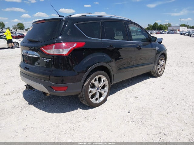 Продажа на аукционе авто 2016 Ford Escape Titanium, vin: 1FMCU9J98GUB30884, номер лота: 44933251