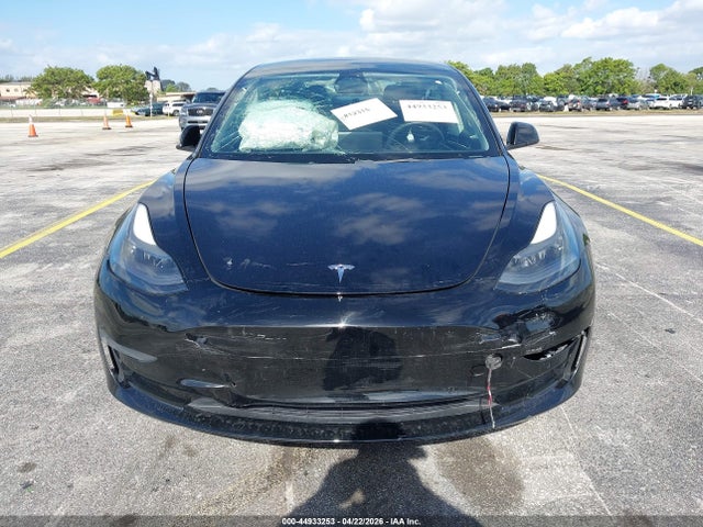 2022 Tesla Model 3 Long Range Dual Motor All-wheel Drive მანქანა იყიდება აუქციონზე, vin: 5YJ3E1EB7NF181878, აუქციონის ნომერი: 44933253