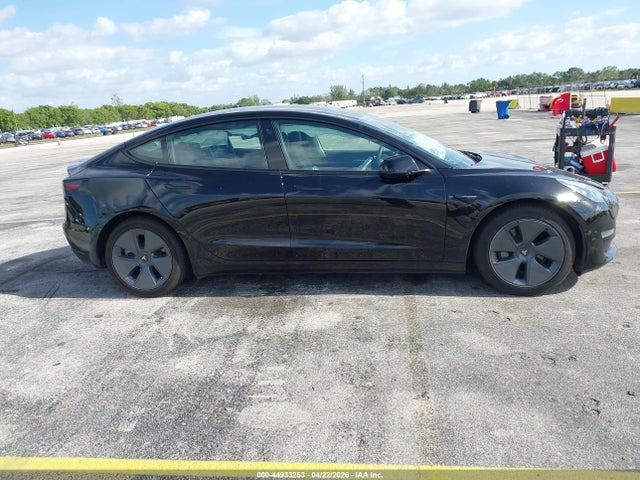 2022 Tesla Model 3 Long Range Dual Motor All-wheel Drive მანქანა იყიდება აუქციონზე, vin: 5YJ3E1EB7NF181878, აუქციონის ნომერი: 44933253