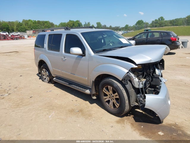 44933255 :رقم المزاد ، 5N1AR1NB0BC618345 vin ، 2011 Nissan Pathfinder Silver مزاد بيع