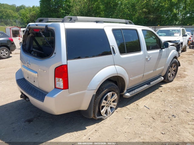 44933255 :رقم المزاد ، 5N1AR1NB0BC618345 vin ، 2011 Nissan Pathfinder Silver مزاد بيع