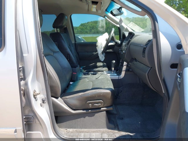 44933255 :رقم المزاد ، 5N1AR1NB0BC618345 vin ، 2011 Nissan Pathfinder Silver مزاد بيع