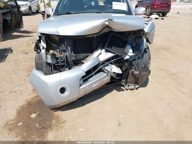 44933255 :رقم المزاد ، 5N1AR1NB0BC618345 vin ، 2011 Nissan Pathfinder Silver مزاد بيع