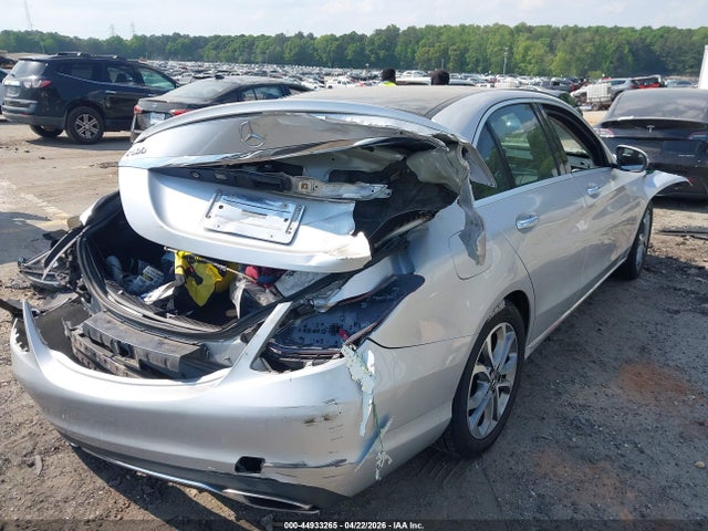 44933265 :رقم المزاد ، 55SWF4KB5FU004620 vin ، 2015 Mercedes-benz C 300 4matic مزاد بيع