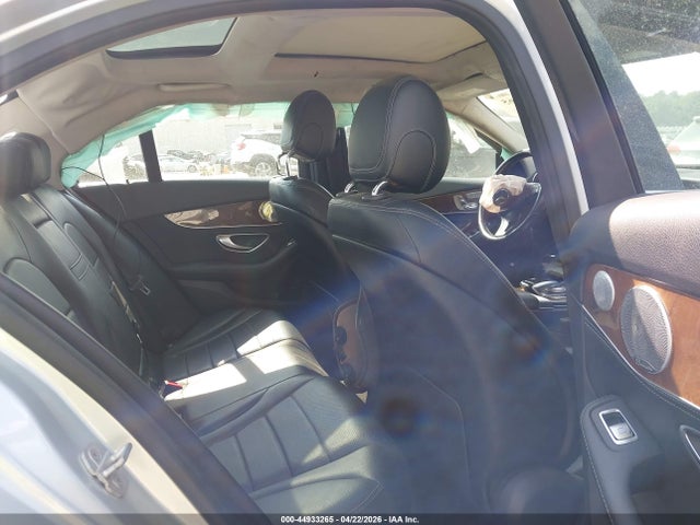 44933265 :رقم المزاد ، 55SWF4KB5FU004620 vin ، 2015 Mercedes-benz C 300 4matic مزاد بيع