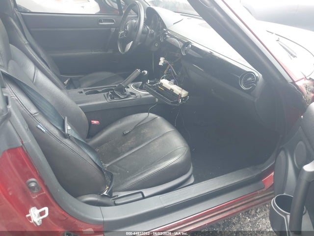 2006 Mazda Mx-5 Touring მანქანა იყიდება აუქციონზე, vin: JM1NC25F360114010, აუქციონის ნომერი: 44933282