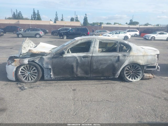 44933316 :رقم المزاد ، WBAKA83549CY34518 vin ، 2009 Bmw 750i مزاد بيع
