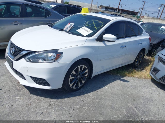 3N1AB7AP3KY268054 Nissan SENTRA SV
