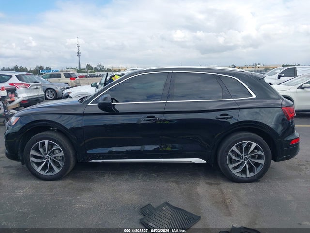 44933327 :رقم المزاد ، WA1BAAFYXM2082414 vin ، 2021 Audi Q5 Premium Plus 45 Tfsi Quattro S Tronic مزاد بيع