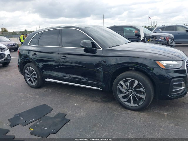 44933327 :رقم المزاد ، WA1BAAFYXM2082414 vin ، 2021 Audi Q5 Premium Plus 45 Tfsi Quattro S Tronic مزاد بيع