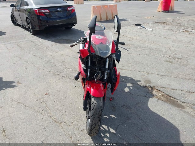 Продаж на аукціоні авто 2014 Honda Cbr500 R, vin: MLHPC4418E5100371, номер лоту: 44933338