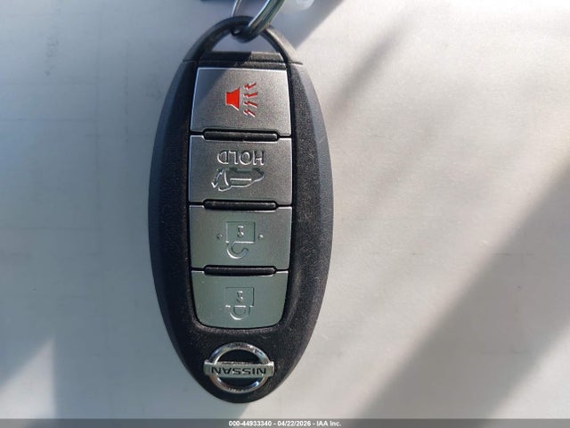 2015 Nissan Rogue Sl მანქანა იყიდება აუქციონზე, vin: 5N1AT2MV3FC922052, აუქციონის ნომერი: 44933340