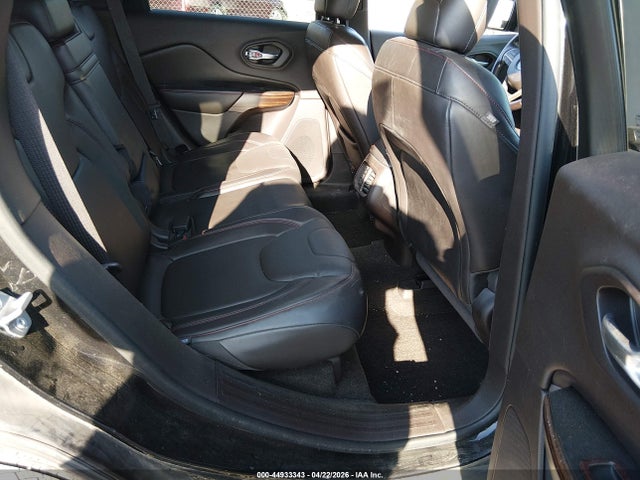 44933343 :رقم المزاد ، 1C4PJMBS9EW160352 vin ، 2014 Jeep Cherokee Trailhawk مزاد بيع