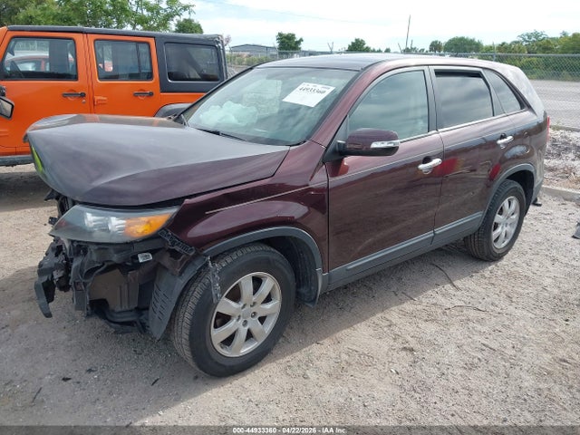 44933360 :رقم المزاد ، 5XYKT3A12CG288501 vin ، 2012 Kia Sorento Lx مزاد بيع