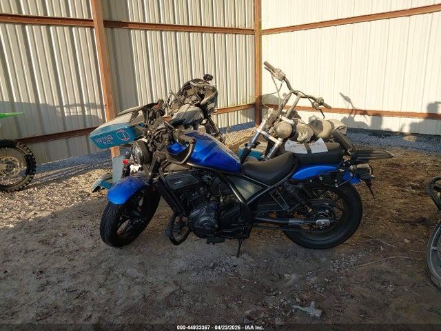 44933367 :رقم المزاد ، JH2SC8311RK300769 vin ، 2024 Honda Cmx1100 D مزاد بيع