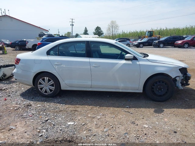44933412 :رقم المزاد ، 3VW167AJXHM286965 vin ، 2017 Volkswagen Jetta 1.4t S مزاد بيع