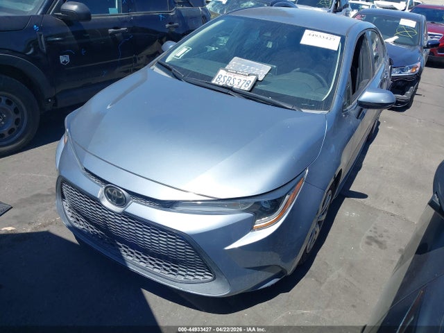 Toyota COROLLA LE 2021 5YFEPMAE2MP154725 Image 2