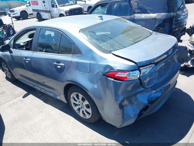 Toyota COROLLA LE 2021 5YFEPMAE2MP154725 Image 3