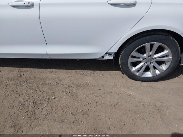 Продажа на аукционе авто 2015 Chrysler 200 Limited, vin: 1C3CCCAB5FN733957, номер лота: 44933440