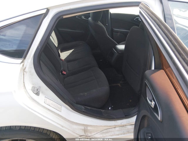 Продажа на аукционе авто 2015 Chrysler 200 Limited, vin: 1C3CCCAB5FN733957, номер лота: 44933440