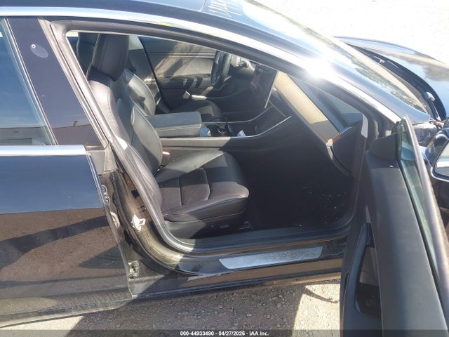 Продаж на аукціоні авто 2018 Tesla Model 3 Long Range/performance, vin: 5YJ3E1EBXJF072437, номер лоту: 44933490