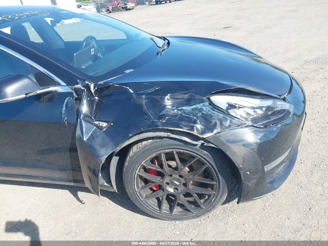 Продаж на аукціоні авто 2018 Tesla Model 3 Long Range/performance, vin: 5YJ3E1EBXJF072437, номер лоту: 44933490