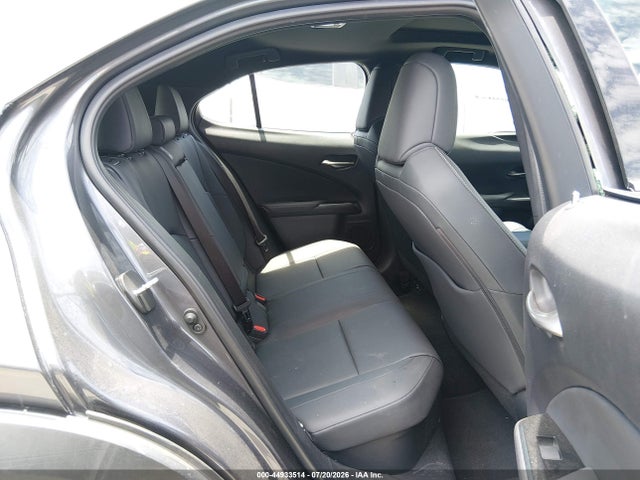 Lexus UX 250H 2024 JTHX6JBH2R2170544 Image 8