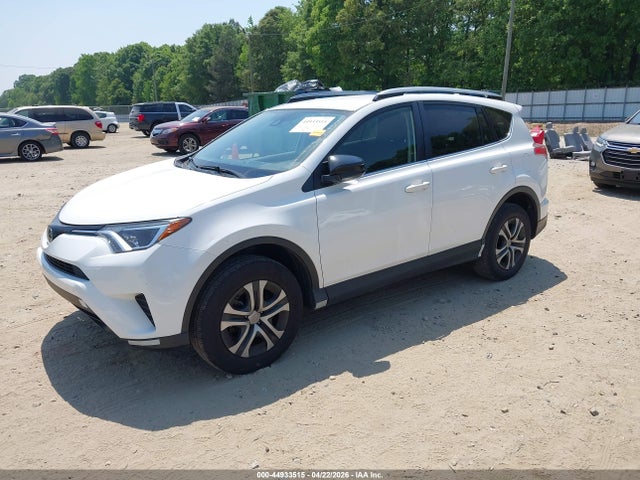 Aukcja sprzedaży 2017 Toyota Rav4 Le, vin: JTMZFREV8HJ111528, numer aukcji: 44933515