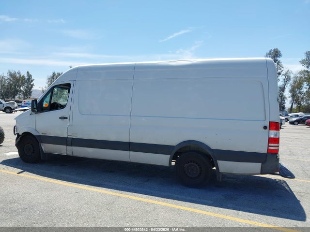 Mercedes-Benz Sprinter 2500 High Roof 2014 WD3PE8DE2E5902240 Image 14