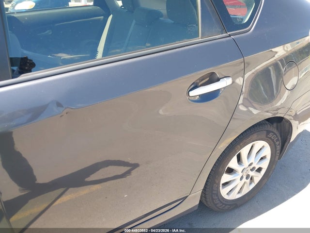 Toyota PRIUS PLUG-IN 2014 JTDKN3DP7E3064092 Image 17