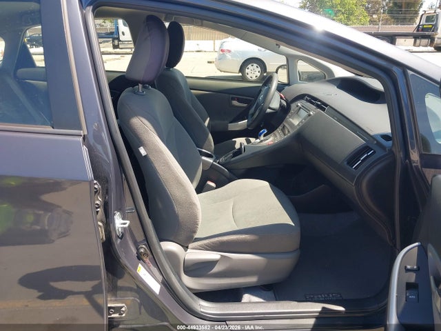 Toyota PRIUS PLUG-IN 2014 JTDKN3DP7E3064092 Image 5