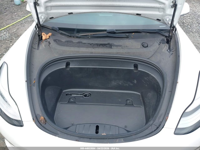 Продаж на аукціоні авто 2020 Tesla Model 3 Standard Range Plus Rear-wheel Drive/standard Range Rear-wheel Drive, vin: 5YJ3E1EA5LF597741, номер лоту: 44933584