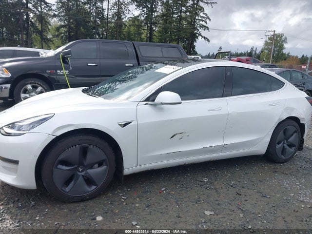 Продаж на аукціоні авто 2020 Tesla Model 3 Standard Range Plus Rear-wheel Drive/standard Range Rear-wheel Drive, vin: 5YJ3E1EA5LF597741, номер лоту: 44933584