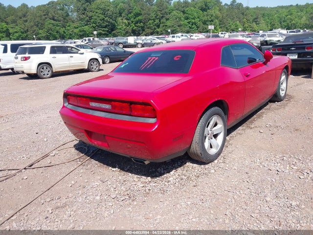 44933594 :رقم المزاد ، 2C3CDYAG3CH246606 vin ، 2012 Dodge Challenger Sxt مزاد بيع