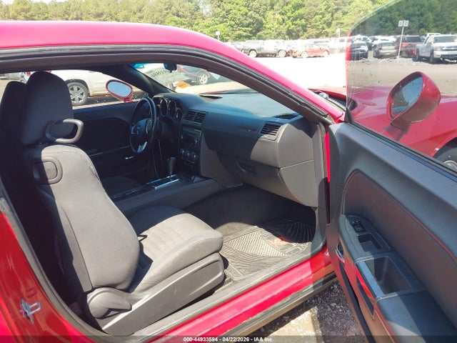 44933594 :رقم المزاد ، 2C3CDYAG3CH246606 vin ، 2012 Dodge Challenger Sxt مزاد بيع