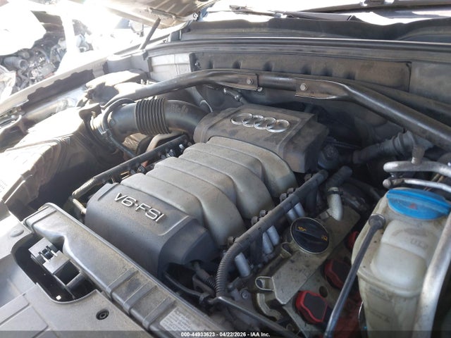 44933623 :رقم المزاد ، WA1WKAFP3AA051822 vin ، 2010 Audi Q5 3.2 Premium مزاد بيع