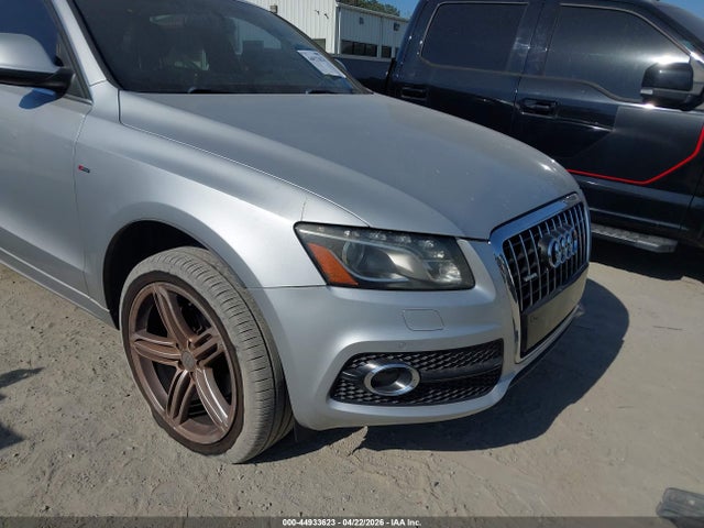 44933623 :رقم المزاد ، WA1WKAFP3AA051822 vin ، 2010 Audi Q5 3.2 Premium مزاد بيع