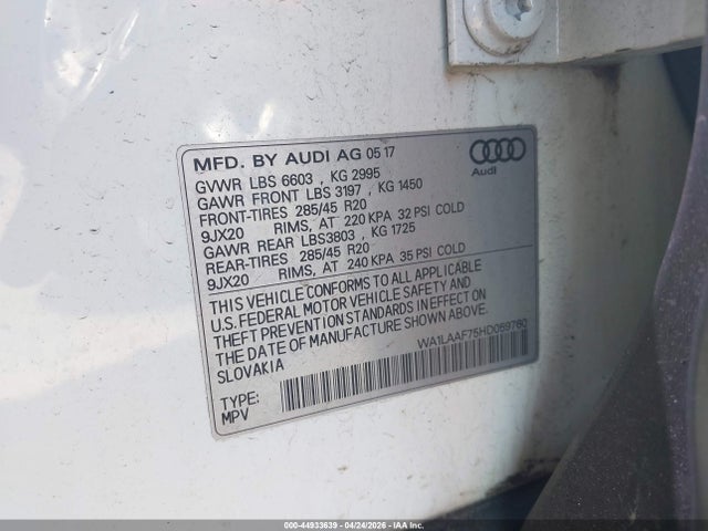 2017 Audi Q7 3.0t Premium მანქანა იყიდება აუქციონზე, vin: WA1LAAF75HD059760, აუქციონის ნომერი: 44933639