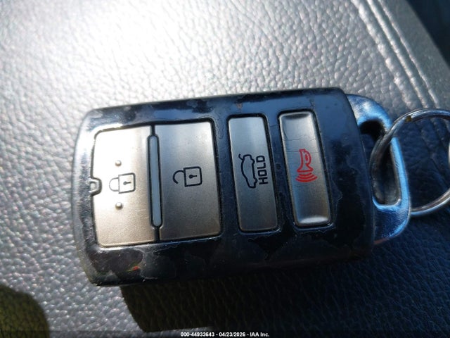 Продажа на аукционе авто 2016 Kia Cadenza Premium, vin: KNALN4D73G5217601, номер лота: 44933643