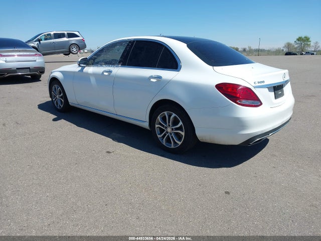 Продаж на аукціоні авто 2017 Mercedes-benz C 300 4matic, vin: 55SWF4KB3HU196980, номер лоту: 44933656