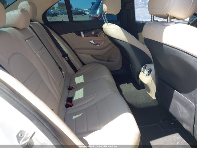 Продаж на аукціоні авто 2017 Mercedes-benz C 300 4matic, vin: 55SWF4KB3HU196980, номер лоту: 44933656