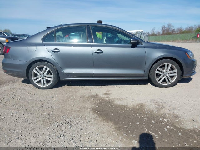 Продажа на аукционе авто 2017 Volkswagen Jetta 1.8t Sel/1.8t Sel Premium, vin: 3VWL17AJ4HM202579, номер лота: 44933664