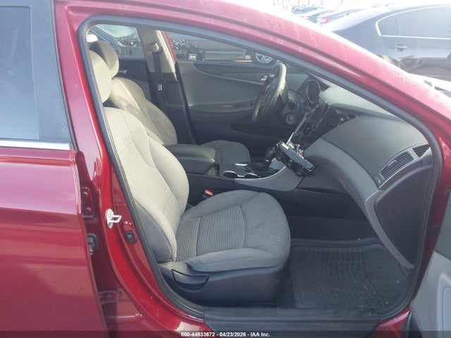 44933672 :رقم المزاد ، 5NPEB4AC0EH835848 vin ، 2014 Hyundai Sonata Gls مزاد بيع