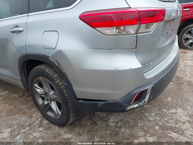 2019 Toyota Highlander Limited Platinum მანქანა იყიდება აუქციონზე, vin: 5TDDZRFH3KS919547, აუქციონის ნომერი: 44933680