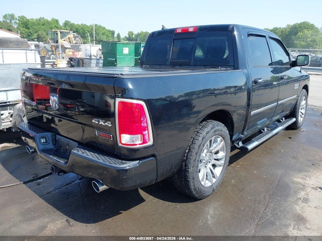 44933697 :رقم المزاد ، 1C6RR7PM2FS557771 vin ، 2015 Ram 1500 Laramie Limited مزاد بيع