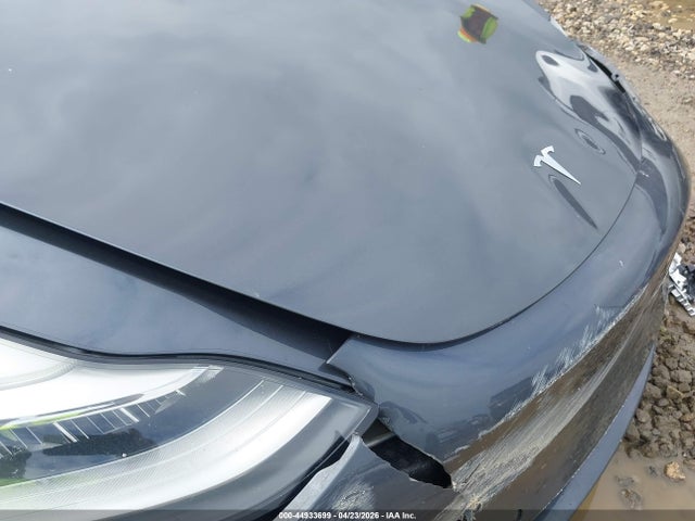 2018 Tesla Model 3 მანქანა იყიდება აუქციონზე, vin: 5YJ3E1EA8JF169109, აუქციონის ნომერი: 44933699